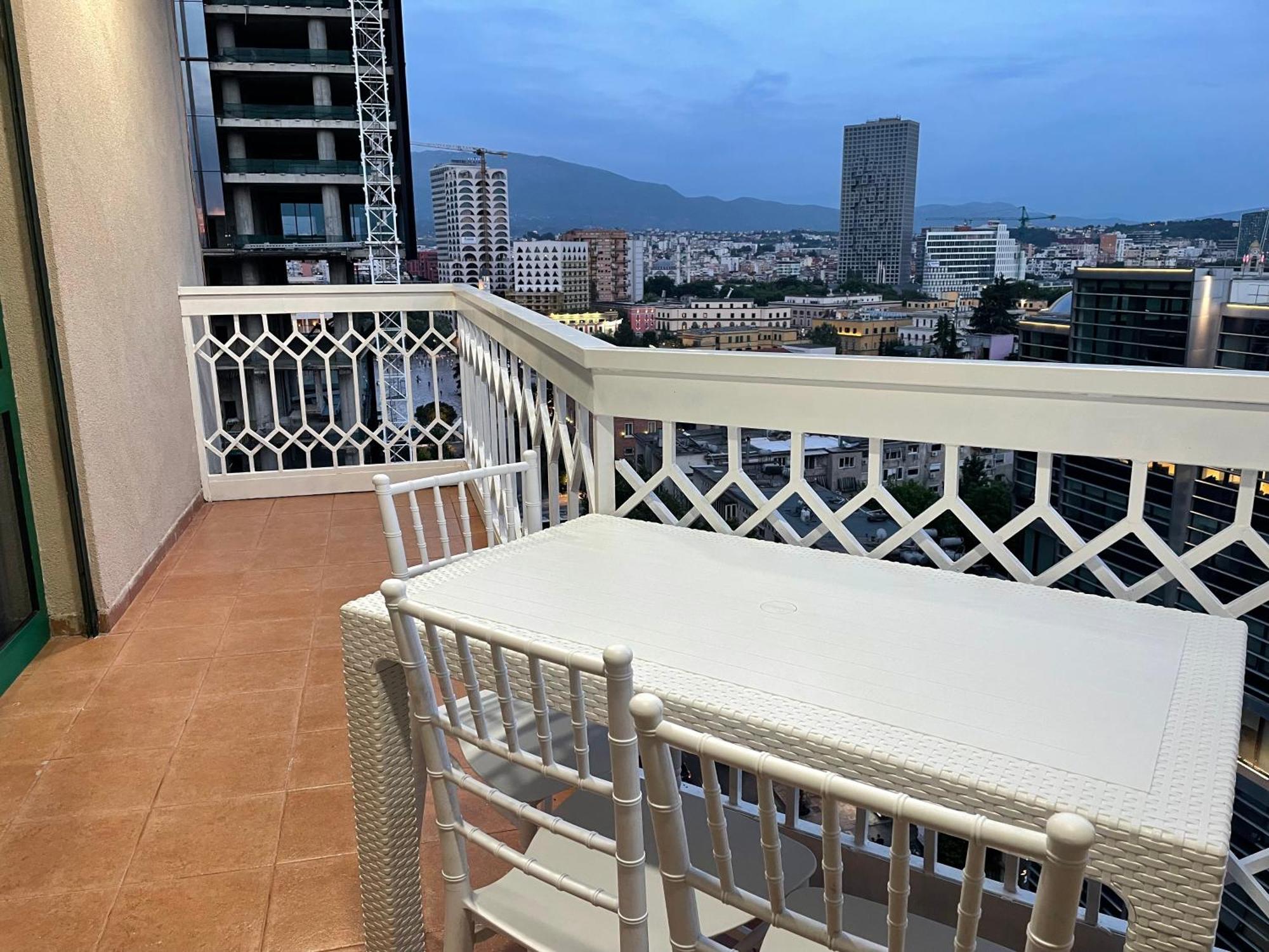 Sun Tower Luxury Suite-View From Of Tirana Center Exterior photo